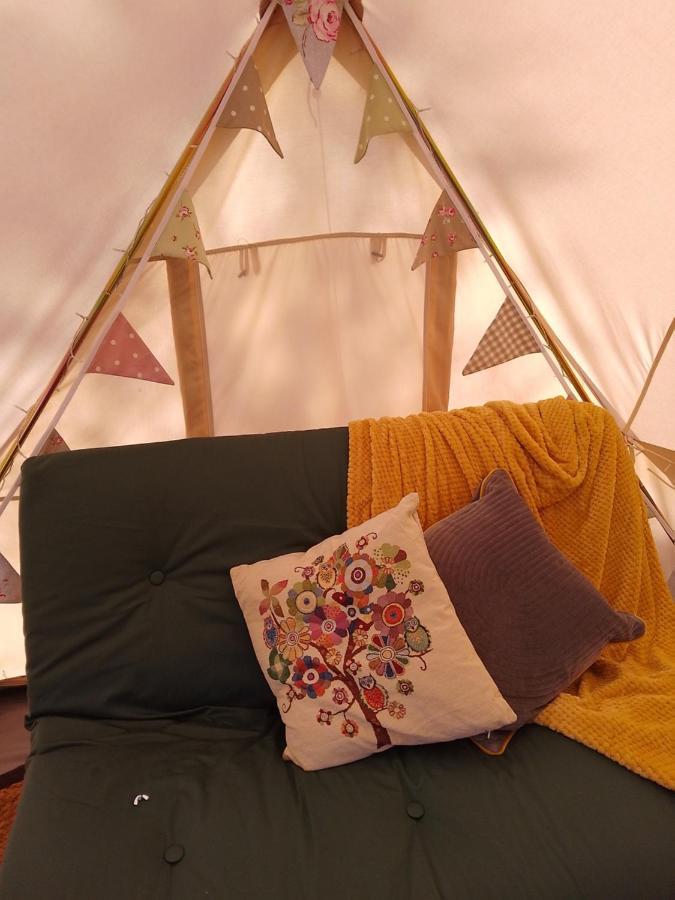 6M Emperor Tent Near Whitby With Log Burner Liverton Bagian luar foto